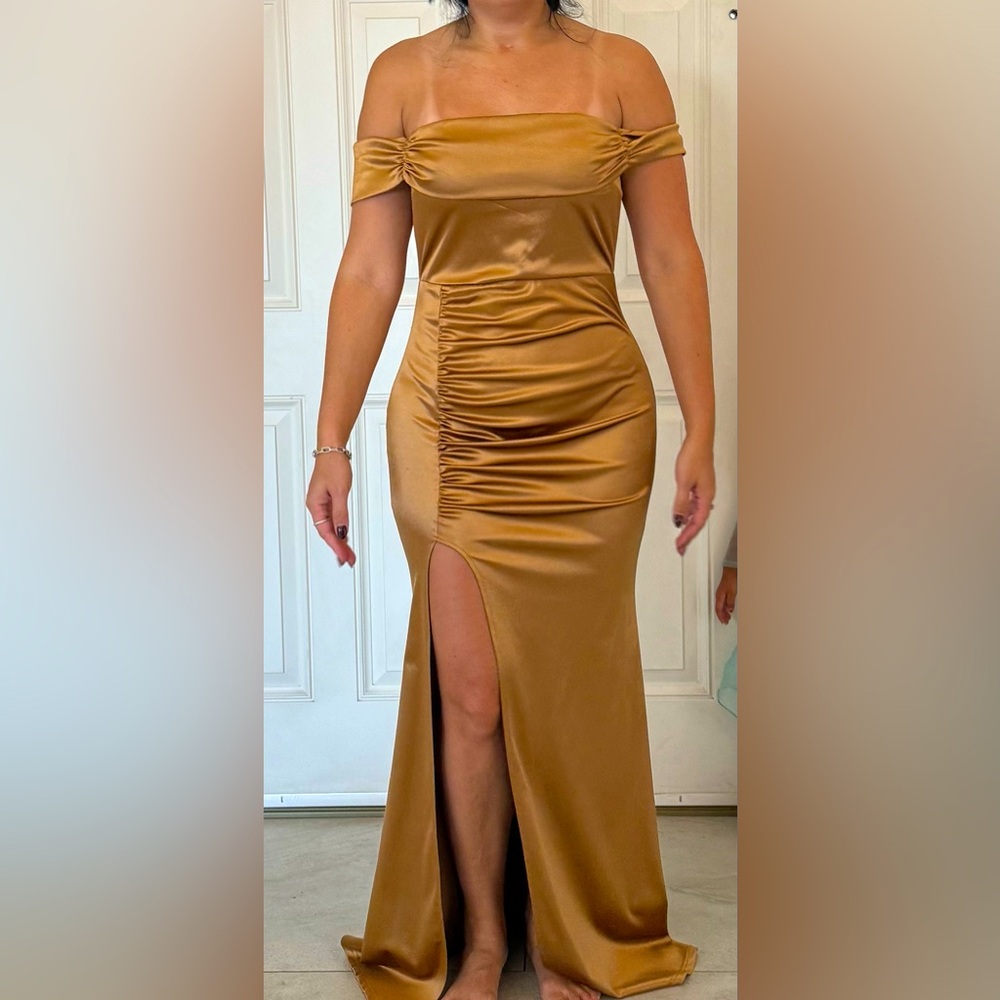 Beautiful formal dress.